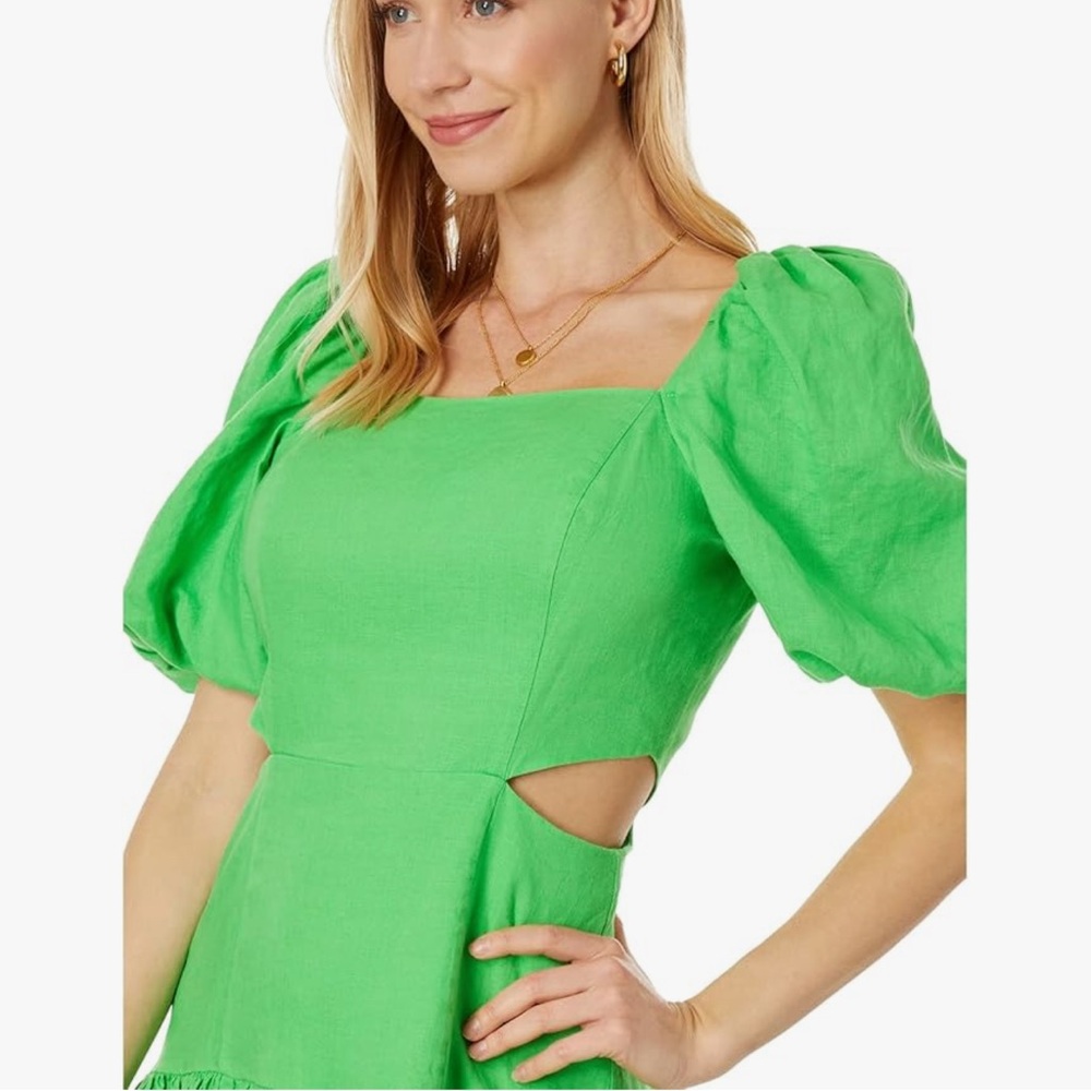Lilly Pulitzer Kylanne Elbow Sleeve Line Color: Gecko Green - Picture 3 of 6